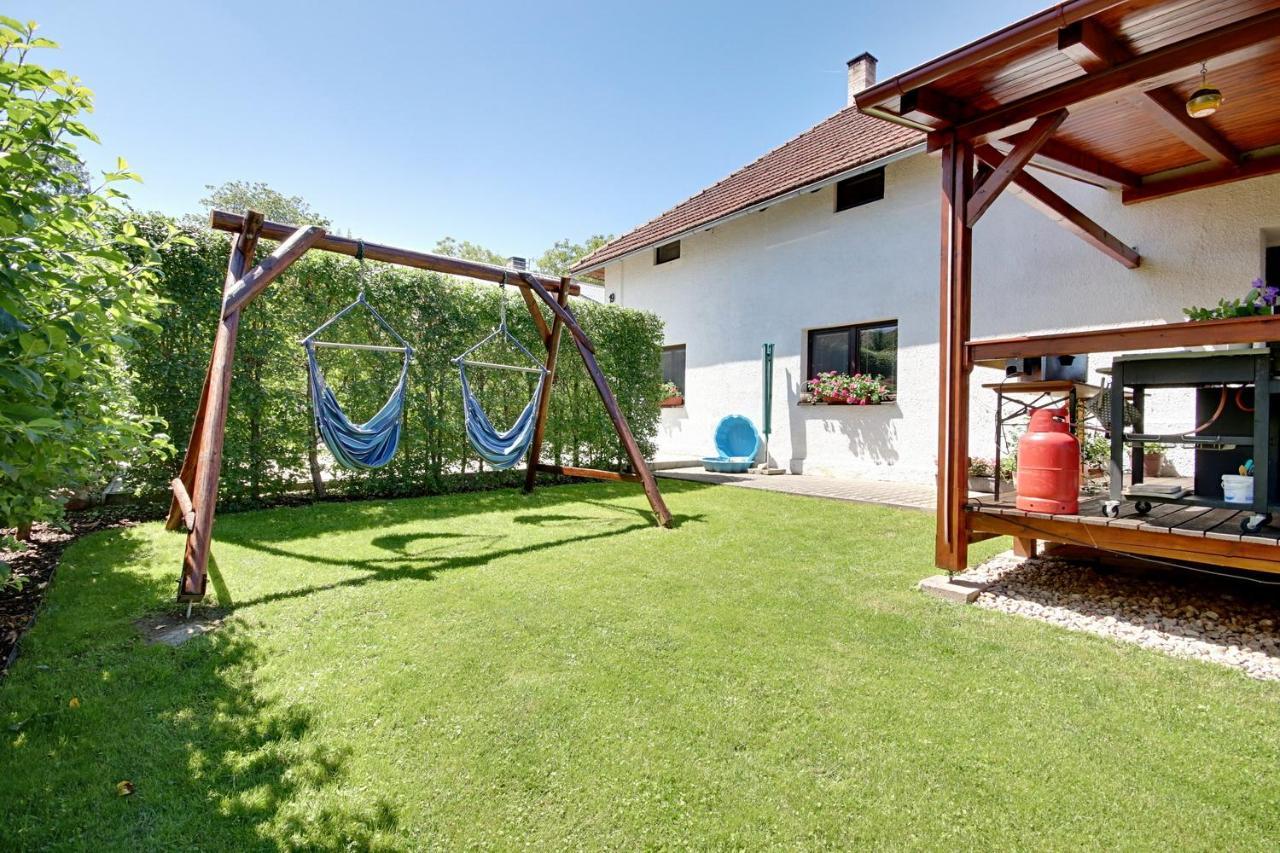 Holiday Home Kvitek Ctetin Exterior photo