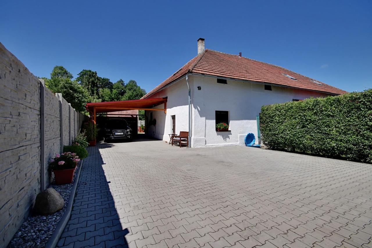 Holiday Home Kvitek Ctetin Exterior photo